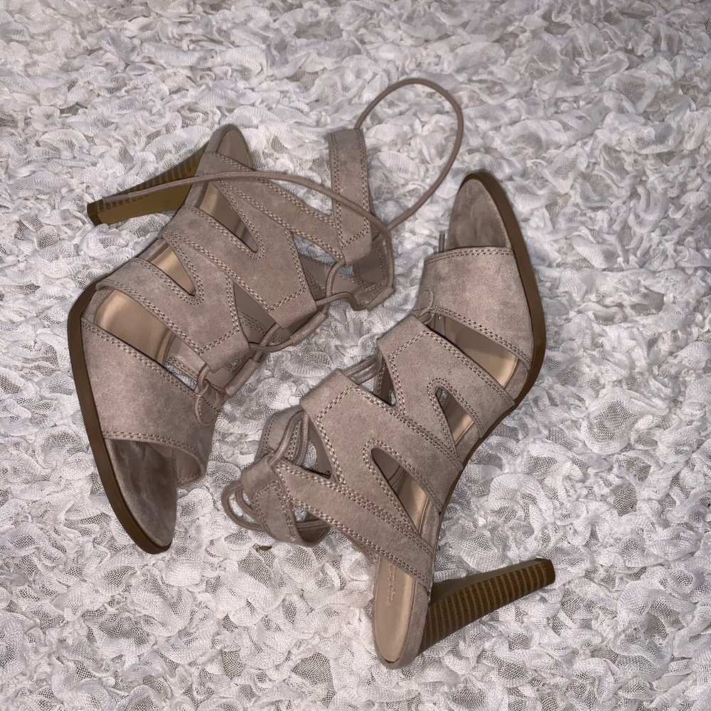 Simply Vera by Vera Wang Heels